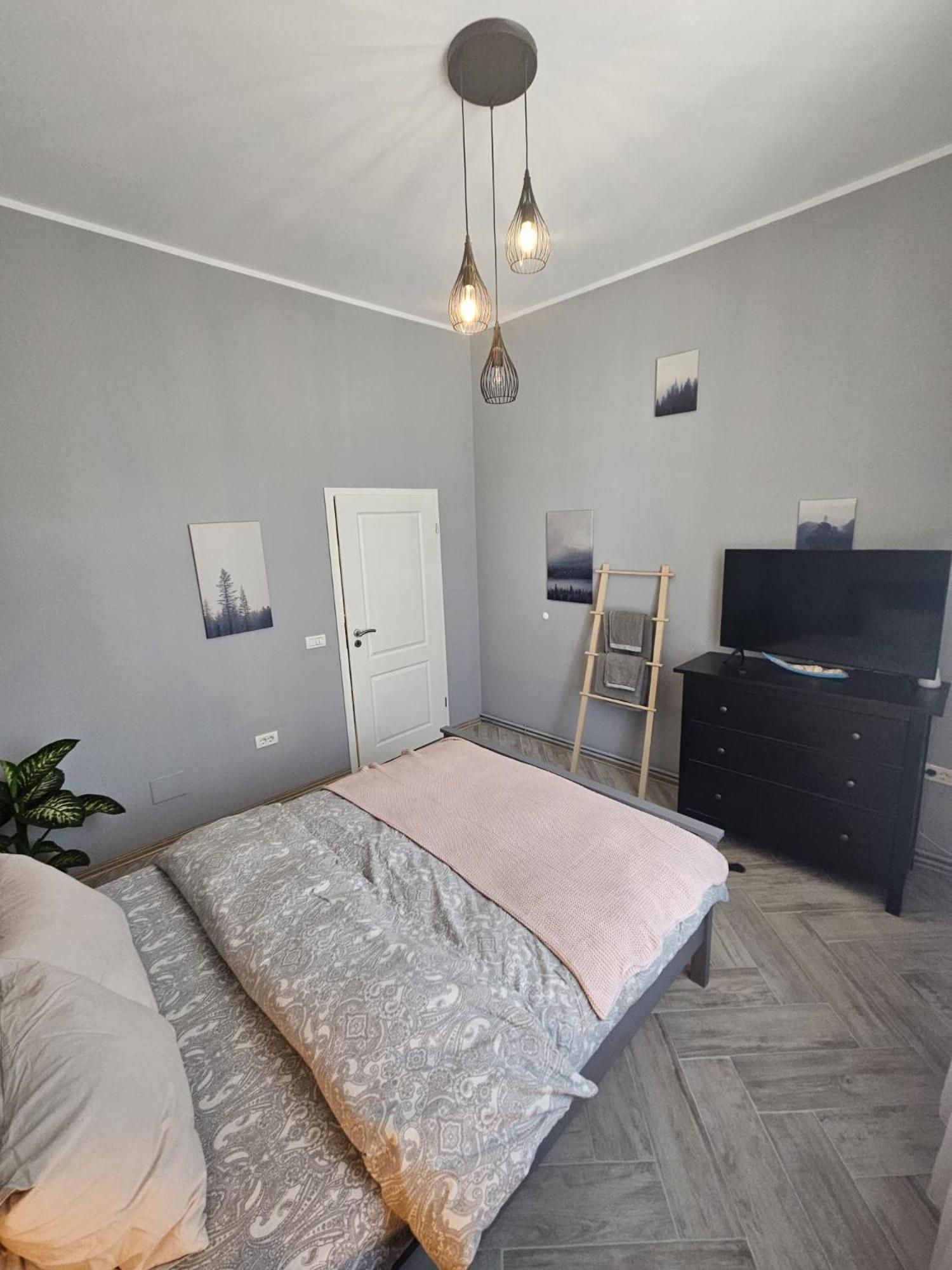 Zig Zag Apartment 4- Old Town Constanţa Extérieur photo
